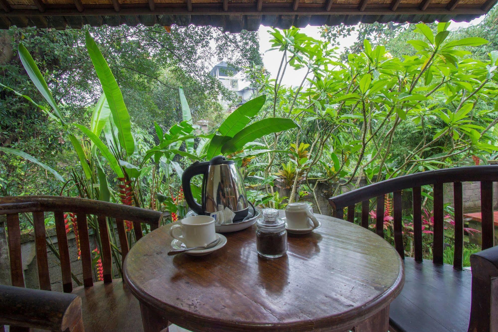 Yuliati House Ubud Buitenkant foto
