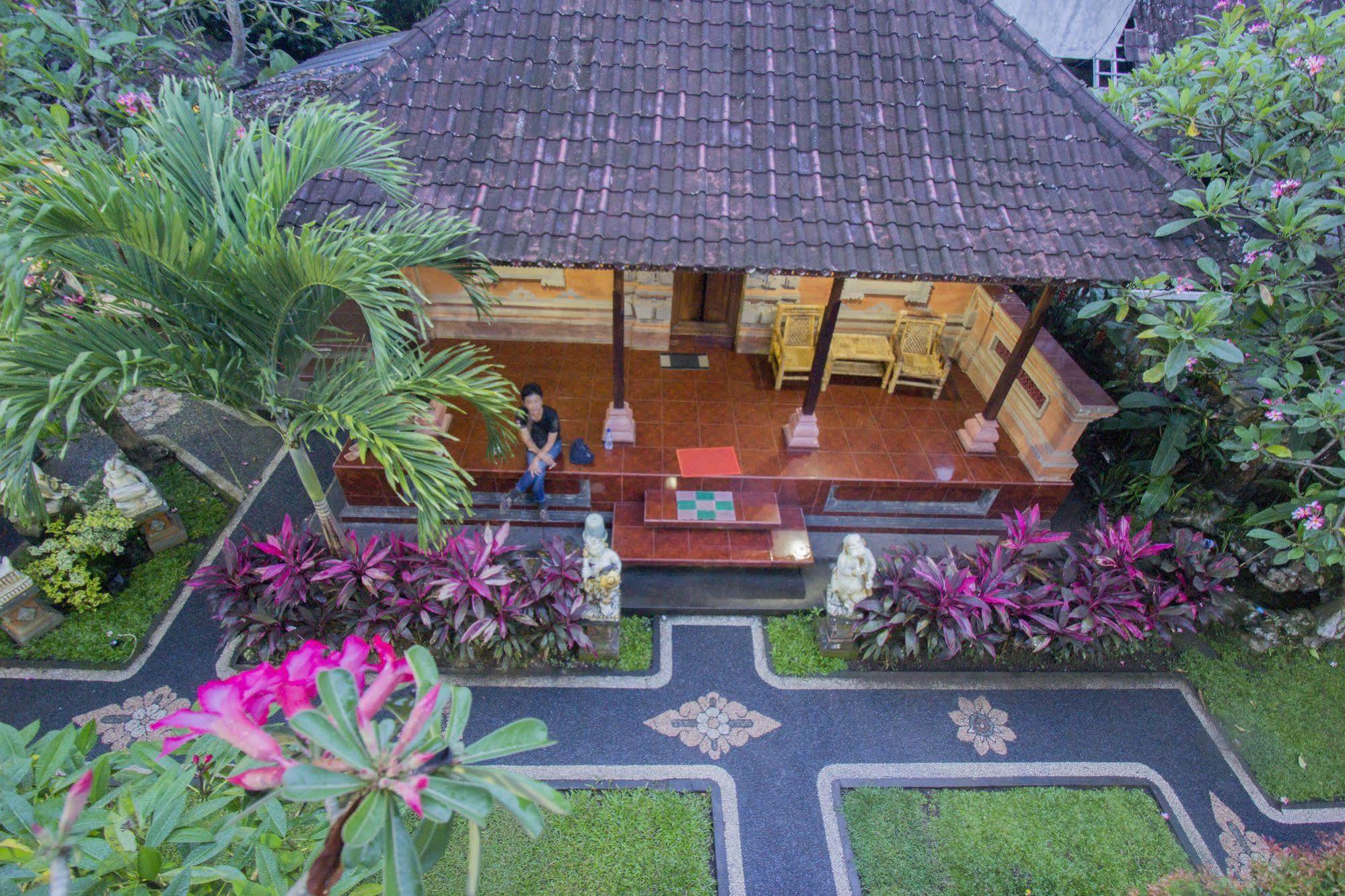 Yuliati House Ubud Buitenkant foto