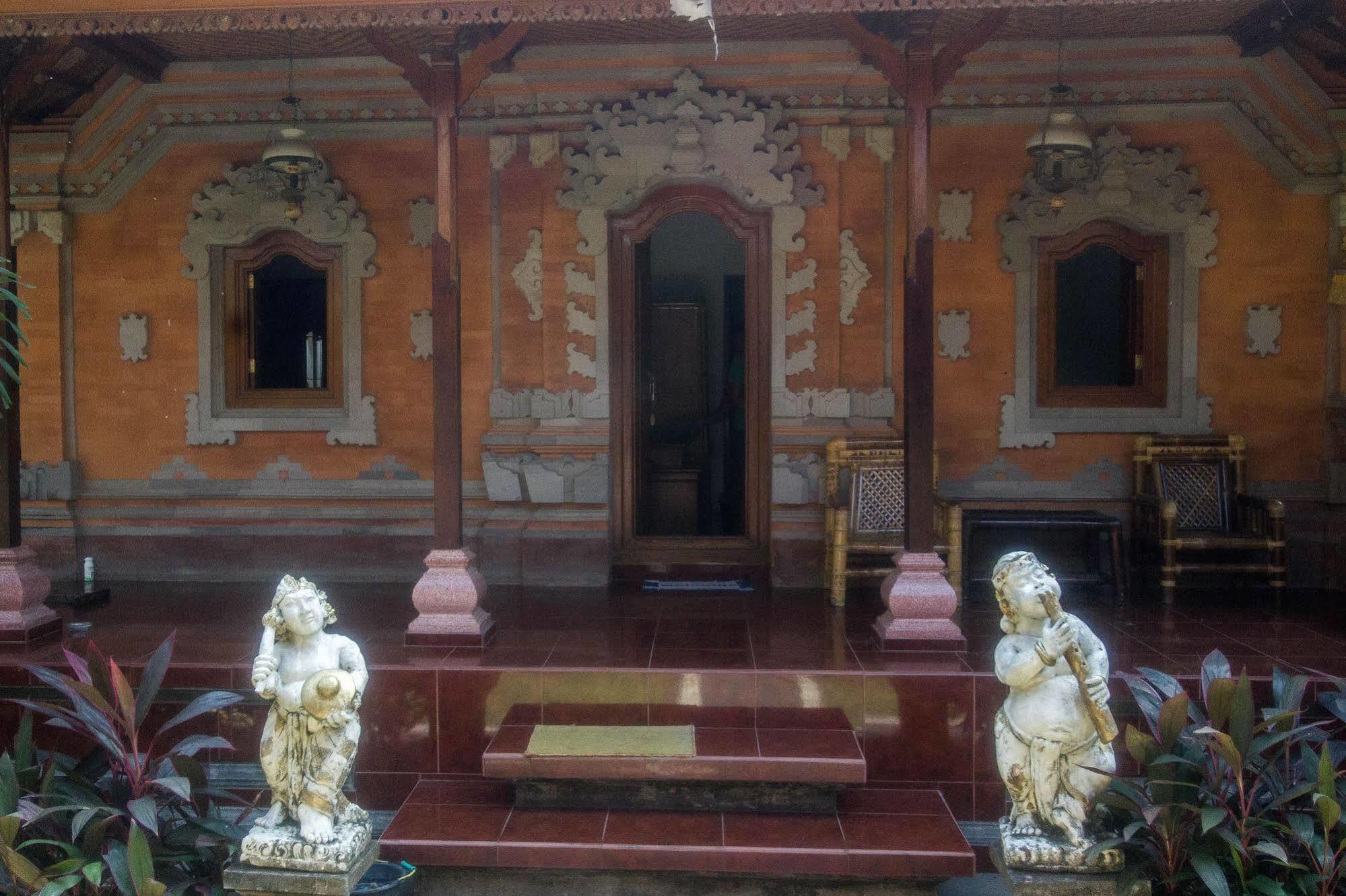 Yuliati House Ubud Buitenkant foto